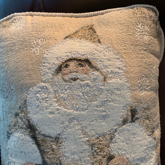 Old time santa Christmas pillow - Picture 4 of 5